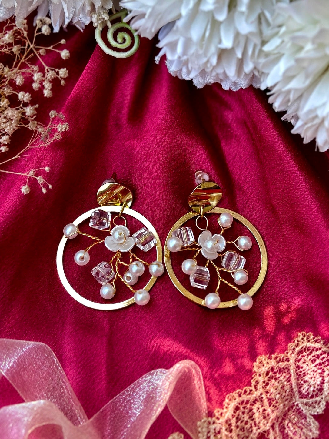 Pearl blossom hoops